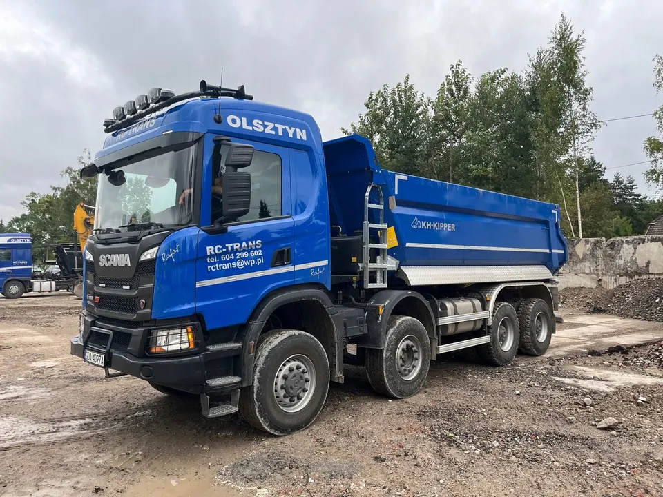 Samochód ciężarowy Scania z wywrotką KH-Kipper w barwach RC-TRANS Olsztyn